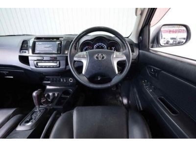 2013 TOYOTA FORTUNER 3.0 V TRD 4WD รูปที่ 14