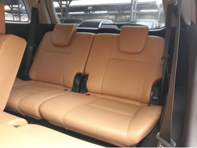 TOYOTA FORTUNER 2.8 V 4WD CC. ปี 2017 สี เงิน เกียร์ Auto รูปที่ 14