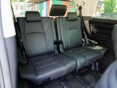 2021 TOYOTA ALPHARD 2.5 SC Package สีแดง ใหม่กริ๊บ รูปที่ 14