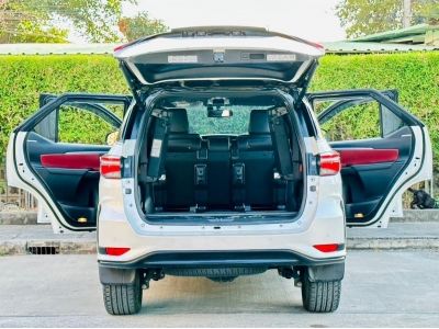 Toyota Fortuner 2.4 Legerder ปี 2021 รูปที่ 14