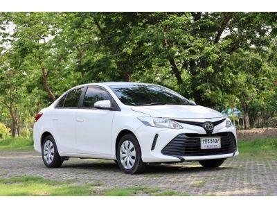 2021 TOYOTA Vios 1.5 Entry auto ไมล์ 70,000 กม. รูปที่ 14