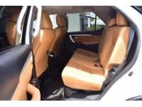 Toyota Fortuner 2.8 v Sigma4 4WD รูปที่ 14