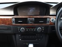 บีเอ็มดับเบิลยู ปี 2010  BMW SERIES 3 320d 2.0 E90 AT สภาพใหม่ รถสวย พร้อมใช้ ฟรีดาวน์ เจ้าของขายเอง รูปที่ 14
