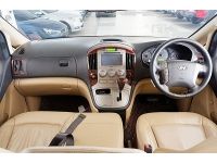 2012 Hyundai Grand Starex 2.5 VIP Wagon AT สีขาว เกียร์อัตโนมัติ 5 สปีด ทิปโทนิก เครื่องยนต์เทอร์โบดีเซล 175 Hp สุดประหยัด ภายในแต่งvip รูปที่ 14