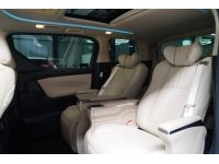 TOYOTA ALPHARD  2.5 HYBRID E-FOUR 4WD 2021 Mile 21,000 KM. รูปที่ 14