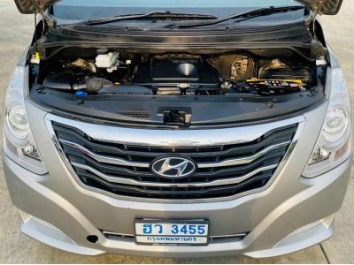 2015 HYUNDAI H1 DELUXE 2.5 DESEL เครดิตดีฟรีดาวน์ รูปที่ 15