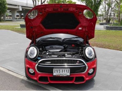 รถหรู สวยไม่ซ้ำใคร Mini Cooper S (F55) 2014 รูปที่ 15