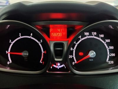 ฟอร์ด เฟียสต้า 1.5 sport hatchback Auto ปี 2013 จด 2014 รูปที่ 15