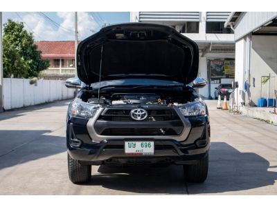 Toyota Revo C-cab 2.4 Entry Pre M/T ปี 2021 รูปที่ 15