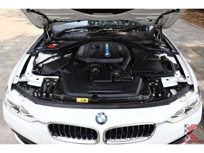 BMW 330e 2.0 F30 (ปี 2019) Sedan รูปที่ 15