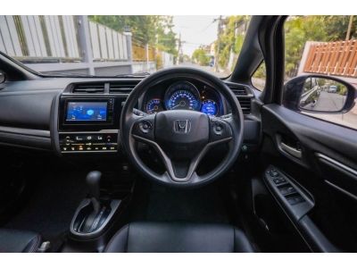 HONDA JAZZ 1.5RS (TOP) ปี 2017 รูปที่ 15