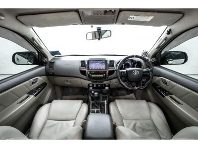 2011 TOYOTA FORTUNER 3.0 V 4WD รูปที่ 15