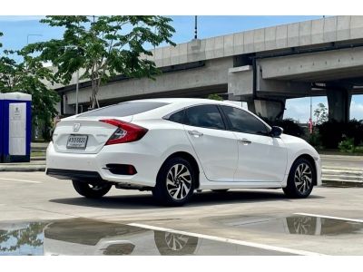 2016 HONDA CIVIC FC1.8 EL รูปที่ 15