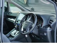 Toyota Alphard 2.5 SC Package Modellista look ปี 2021 สีดำ รูปที่ 15