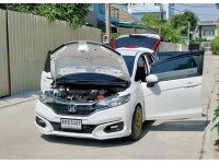 HONDA JAZZ 1.5  V MNC  i-VTEC AUTO ปี 2017 รถพร้อมใช้ *ฟรีดาวน์* T.086-527-9533 รูปที่ 15