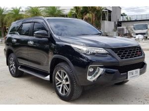 ขาย TOYOTA FORTUNER ปี 2018 สีดำ 2WD เครื่อง 2.8 วิ่ง 35,000 กิโล เข้าศูนย์ตลอด รถไม่เคยชน ไม่เคยทำสี ผู้หญิงขับเองรับส่งลูก เจ้าของขายเองค่่ะ ขาย 1,255,000.- (ไม่รวมทะเบียน) รูปที่ 1