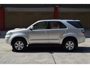 Toyota Fortuner 3.0 (ปี 2010) V SUV AT รูปที่ 1