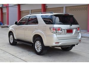 Toyota Fortuner 3.0 (ปี 2012) V SUV AT รูปที่ 1