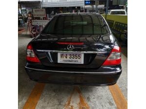 Benz รุ่น E200-​NGT สีดำ ปี 2009, ​(W211)​ ​หน้าธนู รุ่นสุดท้าย​ก่อนเปลี่ยนโฉมใหม่ รูปที่ 1