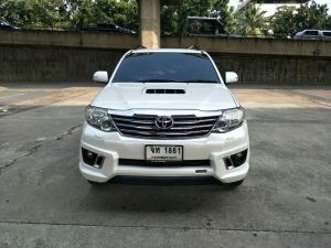 Toyota Fortuner 3.0 V 4WD รูปที่ 1