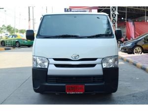 TOYOTA HIACE 2.5 D4D ไฟ เครื่อง 2500 ดีเซล ประหยัดมาก เพาเวอร์ ตู้บรรทุกจากศูนย์ ยกของขึ้น-ลงสะดวก ไม่ต้องกลัวเปียก รถใช้ในครอบครัว ไม่เคยรับจ้าง รถสวยจัด มือเดียว สภาพป้ายแดง ออกห้างตั้งแต่ป้ายแดง ฟร รูปที่ 1