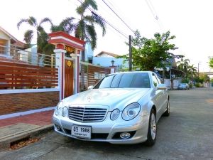 mercedes benz e200 ngt วิ่ง 80,000 2010 ตัวสุดท้ายก่อนเปลี่ยนโฉมมือเดียวป้ายแดงออกโชว์รูมเค้งหงษ์ทอง 5 ล้านกว่า รูปที่ 1