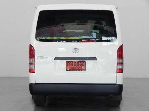 ขายรถตู้ TOYOTA HIACE สีขาวปี2015 ลดราคาพิเศษ ตอนนี้เท่านั้น รูปที่ 1