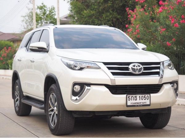 FORTUNER 2.4 V ปี 2016 รูปที่ 1