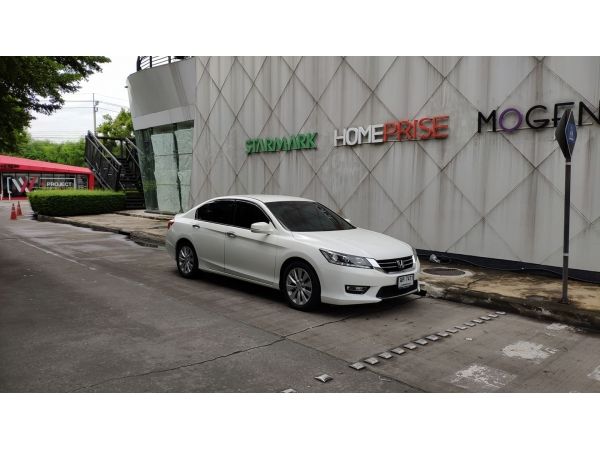 2013 HONDA ACCORD, 2.0 EL NAVI รูปที่ 1