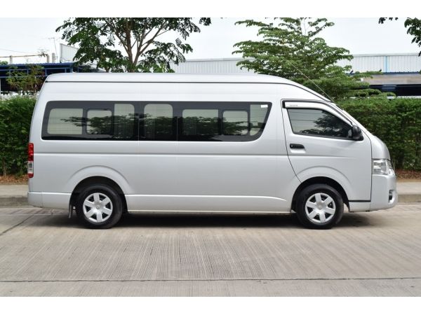 Toyota Hiace 3.0 COMMUTER (ปี 2016) D4D Van AT รูปที่ 1