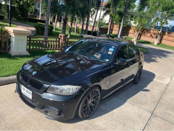 BMW 325i Sport E90 แถมฟรีฝากระโปรงคาร์บอน M performance รุ่นนี้มี 50 คัน รูปที่ 1