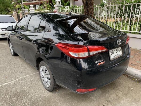 Toyota Yaris Ativ 1.2J 2019 สีดำ มือเดียว รูปที่ 1