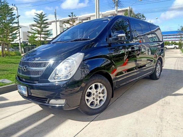 2010​ Hyundai H1 2.5 Deluxe​ AT รูปที่ 1