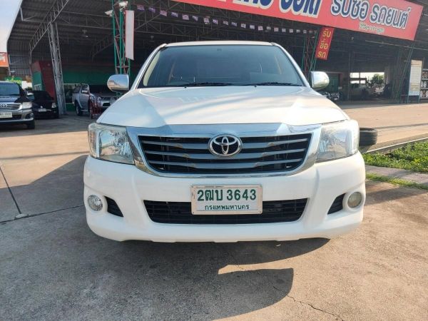 TOYOTA VIGO SMART CAB 2.7 J 2012 MT รูปที่ 1