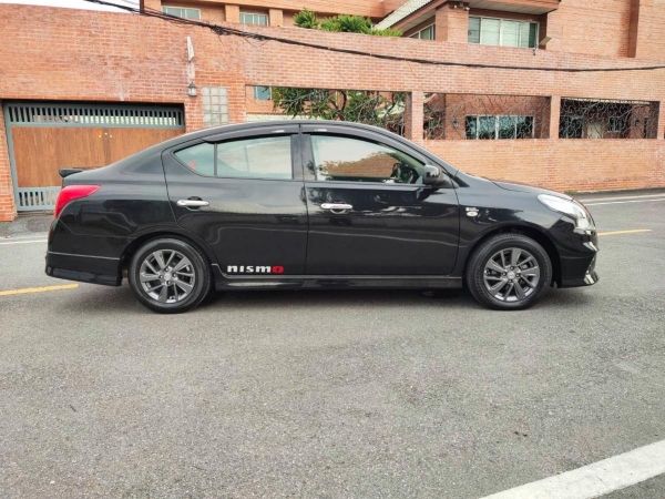 Nissan Almera 1.2E Black Edition Sportechปี 18 รูปที่ 1