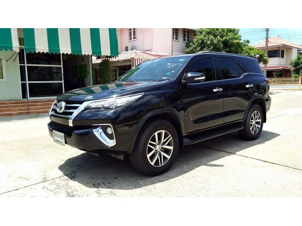 2016 Toyota Fortuner 2.4 V AT Navi รูปที่ 1