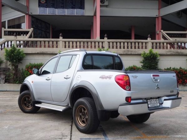 ขายรถฟรีดาวน์ Mitsubishi Triton 3.2 GLS 4WD AT 2005 รูปที่ 1