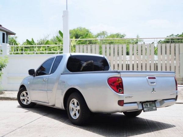 ขายรถฟรีดาวน์ Mitsubishi Triton 2.5 Cab MT 2011 รูปที่ 1