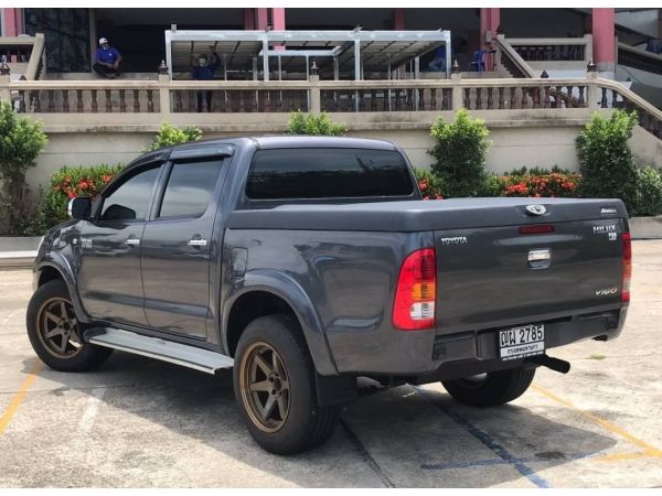 Toyota Vigo 4DR 2.7E Prerunner MT 2011 รูปที่ 1