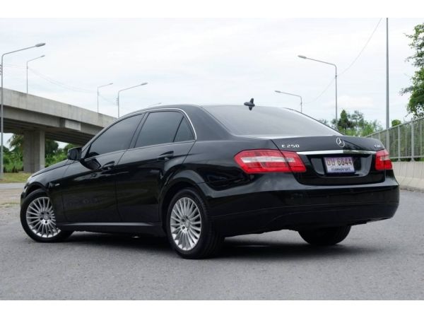 Benz E250 CDI Sedan AT 2010 รูปที่ 1