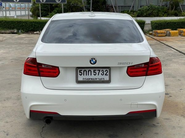 BMW 320i M Sport แท้. ปี 2015 รูปที่ 1