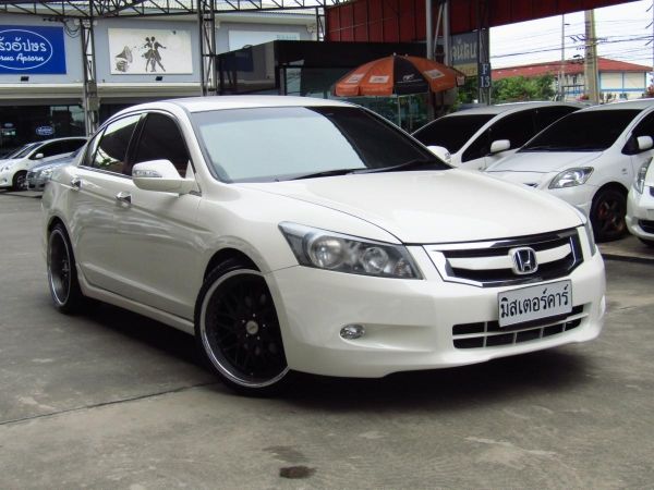 จัดได้เต็ม ฟรีดาวน์ แถมประกันภัย 2011 HONDA ACCORD 2.0 E รูปที่ 1