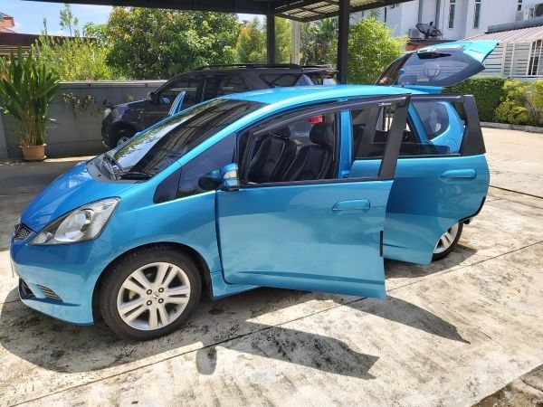 ขายรถ Honda Jazz 1.5 SV i-VTEC (เกียร์ออโต้) 2008 รูปที่ 1