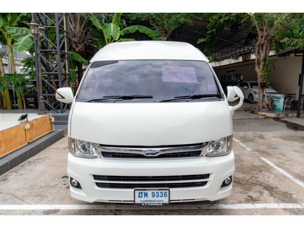 2012 Toyota Hiace 2.5 COMMUTER (ปี 05-16) D4D Van MT รูปที่ 1