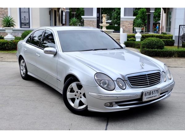 Benz E-CLASS W211 E240 Avantgarde ปี2005 รูปที่ 1