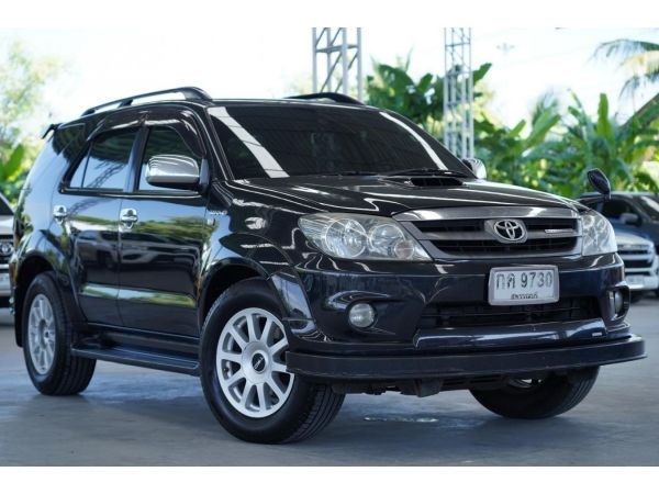 TOYOTA FORTUNER  3.0 V SMAR ปี 2007 A/T สีดำ รูปที่ 1