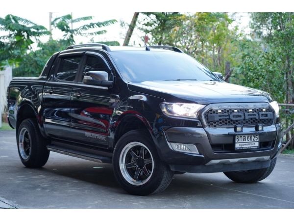 Ford Ranger 2.2 Wildtrak Dubble Cab ปี 2017 A/T สีดำ รูปที่ 1