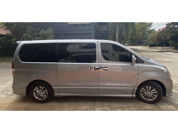 HYUNDAI H1 Deluxe 2013 AT 735,000 รูปที่ 1