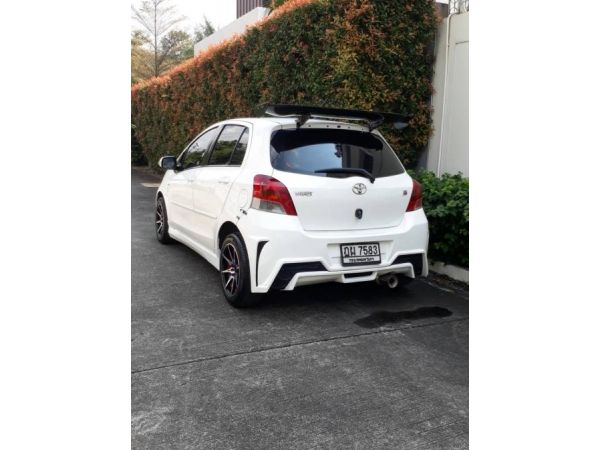 Toyota Yaris 2010, 1.5S Limited รูปที่ 1