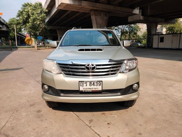 2011 Fortuner 3.0V Auto รูปที่ 1